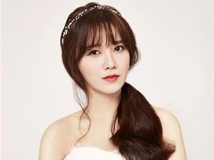 Goo Hye Sun Kenang Mendiang Jang Ja Yeon dengan Postingan Menyentuh Goo Hye Sun Kenang Mendiang Jang Ja Yeon dengan Postingan Menyentuh