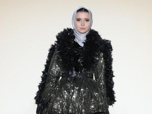Foto: Koleksi Busana Anniesa Hasibuan di New York Fashion Week