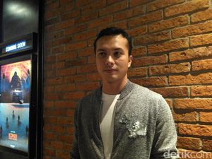 Cerita Nicholas Saputra Dalami Peran Jadi Koki Cerita Nicholas Saputra Dalami Peran Jadi Koki