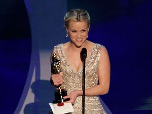 Reese Witherspoon Mengaku Dilecehkan oleh Sutradara di Usia 16