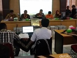 KPU Yogyakarta Buka Kotak Surat Suara