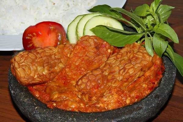 Tips Menggoreng Tempe Bacem agar Bumbu Meresap & Tidak Gosong