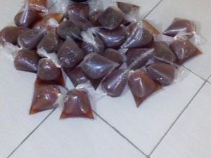 Polisi Gerebek Warung Jamu yang Jual Miras Oplosan di Bekasi