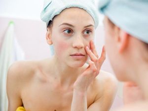 Tips Pakai Krim Mata yang Tepat dan Efektif Tips Pakai Krim Mata yang Tepat dan Efektif