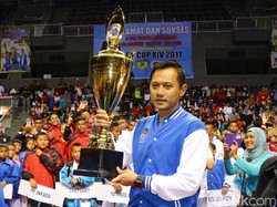 Liburan ke Tawangmangu, Agus: Saya Rileks Bersama Keluarga