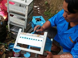 Abah Omay Pembuat Kompor Bahenol Pernah Sukses dengan Kompor Sumbu