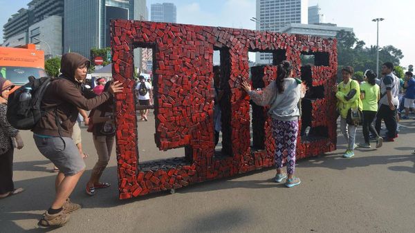 Instalasi dari Limbah Ponsel