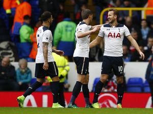 Kane Hat-trick, Spurs Hajar Stoke 4-0 Kane Hat-trick, Spurs Hajar Stoke 4-0