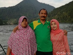 Dua Korban Kecelakaan Bus di Tawangmu Dimakamkan Satu Liang Lahat