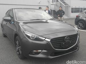 Menguji Mazda3 di Jepang