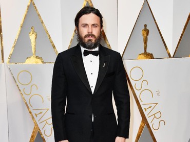 Diminta Tampil di Ajang Oscar, Casey Affleck Menolak Diminta Tampil di Ajang Oscar, Casey Affleck Menolak