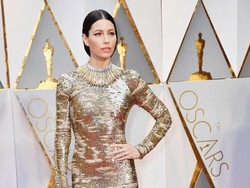 Tetap Langsing Setelah Jadi Ibu, Begini Diet Sehari-hari Jessica Biel