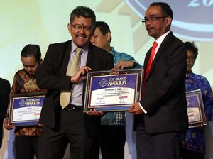 IM2 Raih Top Brand Award 2017