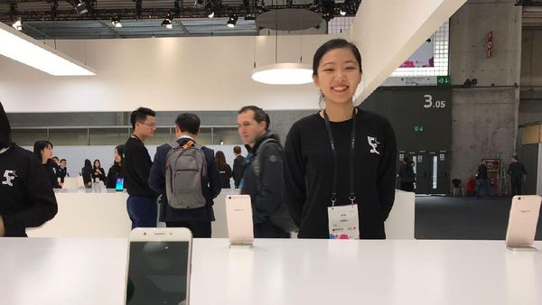 Mengintip persiapan booth OPPO di MWC