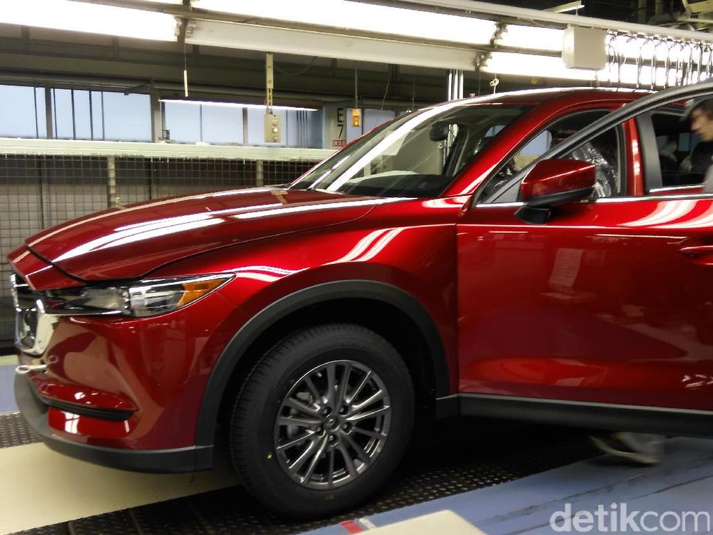 Berbagai Alasan Mazda Belum Mulai Bikin Pabrik di Indonesia Berbagai Alasan Mazda Belum Mulai Bikin Pabrik di Indonesia