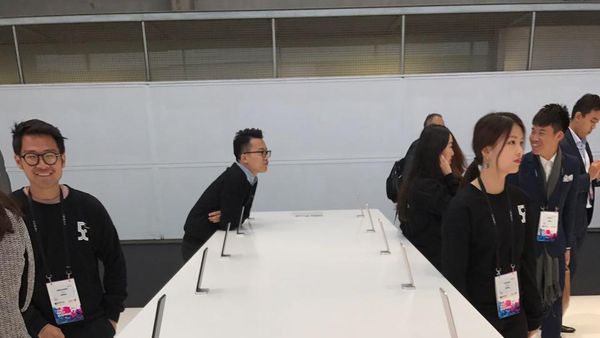 Mengintip persiapan booth OPPO di MWC