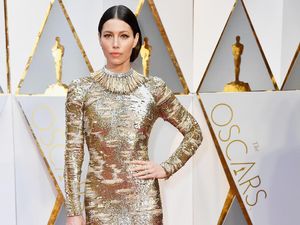 Jessica Biel: Jadi Ibu Buat Kamu Gila, Itu Kenyataannya