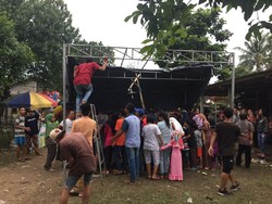 Warga Berbondong Datang, Isu Babi Ngepet di Tangerang Isapan Jempol