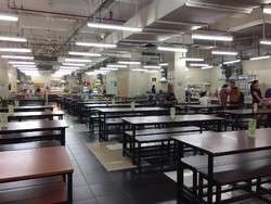 Santap Enak dan Nyaman di Kantin West Mall Grand Indonesia