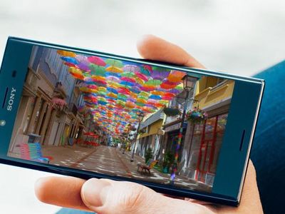 Xperia XZ Premium, Ponsel Pertama Berlayar 4K HDR
