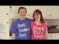 So Sweet! Kisah Pasangan Down Syndrome yang Sudah Menikah 22 Tahun So Sweet! Kisah Pasangan Down Syndrome yang Sudah Menikah 22 Tahun