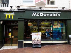 Gerai McDonalds di Bangunan Kuno Inggris Ini Resmi Ditutup