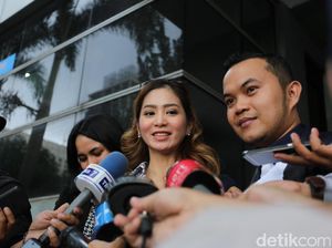 Dicurangi Seorang Fotografer, Bunga Zainal Merasa Terhina