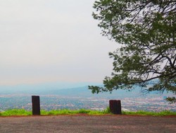 Ini Wujud Asli Cathys Corner, Lokasi yang Jadi Latar Belakang Poster La La Land