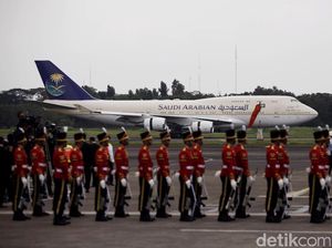 Berapa Harga Pesawat yang Dipakai Raja Salman?