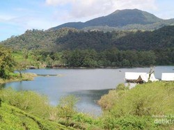 Sejuk dan Tenang, Ini Glamping Lakeside Ciwidey