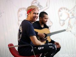 Kagumi Chrisye, Vidi Ingin Remix Lagunya