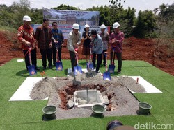 Seruan Salam OK OCE untuk Sandiaga di Tangsel