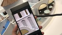 Menjajal Ponsel Oppo Berteknologi 5X Zoom