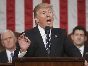 Pemerintah AS Terancam Tutup, Trump Melunak Soal Tembok Rp 290 T?