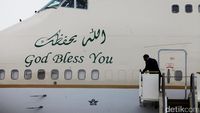 God Bless You di Pesawat Sang Raja