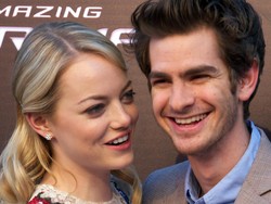 Tatapan Sang Mantan untuk Emma Stone Viral, Ini Kenangan Kemesraan Mereka