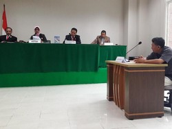 Warga Gugat FK UI untuk Buka Transparansi Dana Sumbangan Mahasiswa