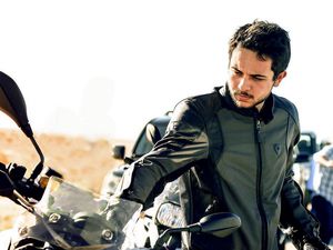 Foto: Hussein, Pangeran Arab Tampan dan Pintar yang Masih Single Foto: Hussein, Pangeran Arab Tampan dan Pintar yang Masih Single