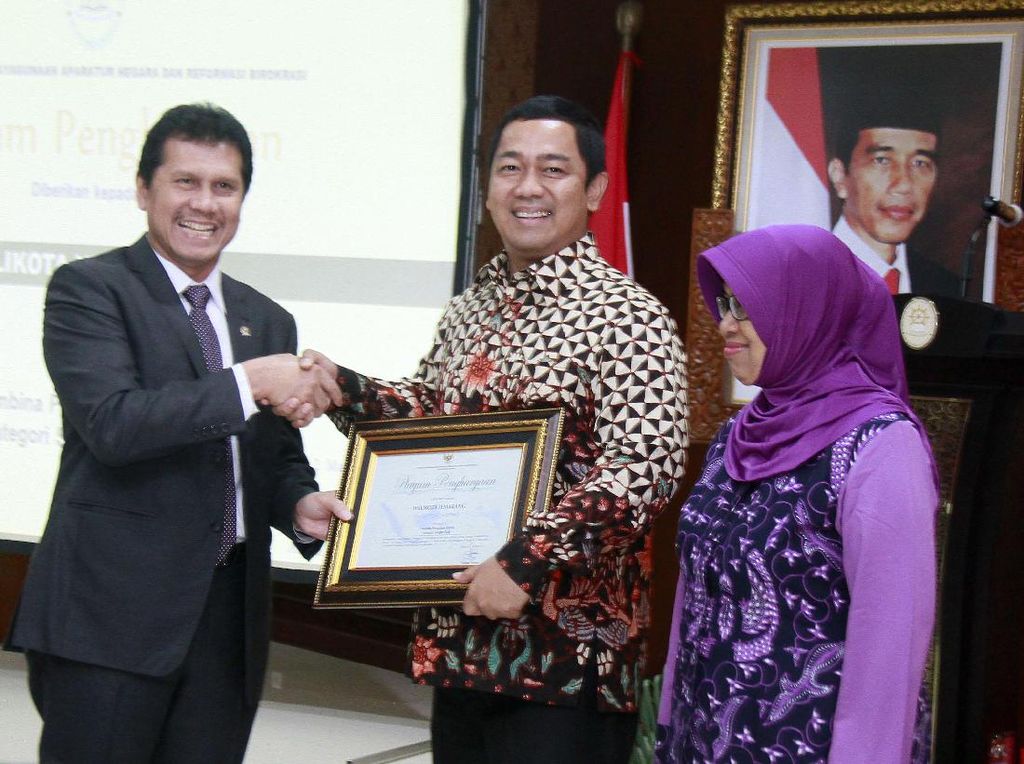 Terapkan Konsep SMART, Wali Kota Semarang Jadi Kepala Daerah Terbaik