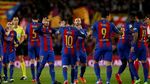 Gasak Sporting Gijon, Barca ke Puncak Klasemen
