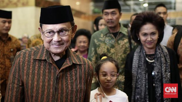 Penyesalan Terdalam BCL 'Ainun' soal BJ Habibie
