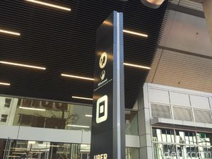 Uber Jadi Alasan Orang Tak Perlu Beli Mobil Lagi Uber Jadi Alasan Orang Tak Perlu Beli Mobil Lagi