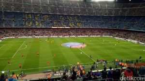 Aksi Barca Melumat Sporting Gijon dari Oppo F1s
