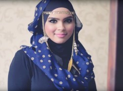 Tutorial Hijab Terinspirasi Gaya Putri Arab Saudi