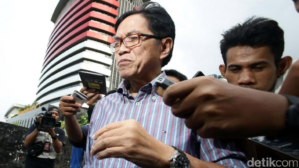 Eks Direktur Teknik Garuda Indonesia Diperiksa KPK Eks Direktur Teknik Garuda Indonesia Diperiksa KPK