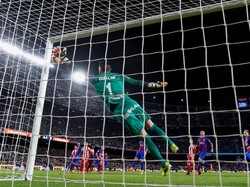 Free Kick Keren Membuka Rekening Gol Neymar di Camp Nou