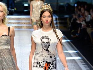 Demi Generasi Muda, Dolce & Gabbana Buat T-shirt Gambar Justin Bieber