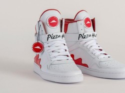 Sepatu Pintar Ini Bisa untuk Pesan Pizza