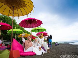 Melihat Lagi Pantai Syariah di Banyuwangi yang Dituding Arabisasi Melihat Lagi Pantai Syariah di Banyuwangi yang Dituding Arabisasi