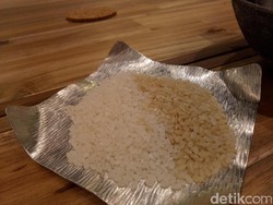 Teknik Buffing Membuat Beras Kinmemai Tak Perlu Dicuci dan Lebih Bernutrisi